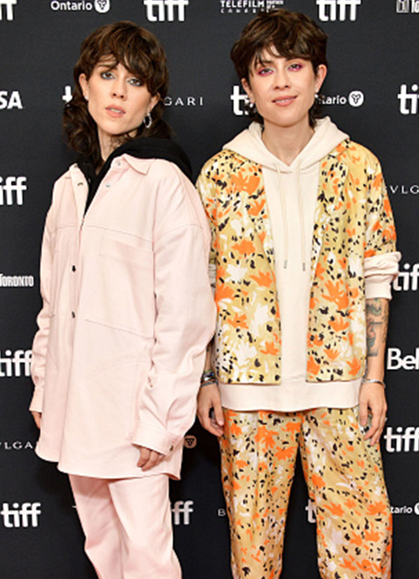 Tegan and Sara wearing Birks jewelry.