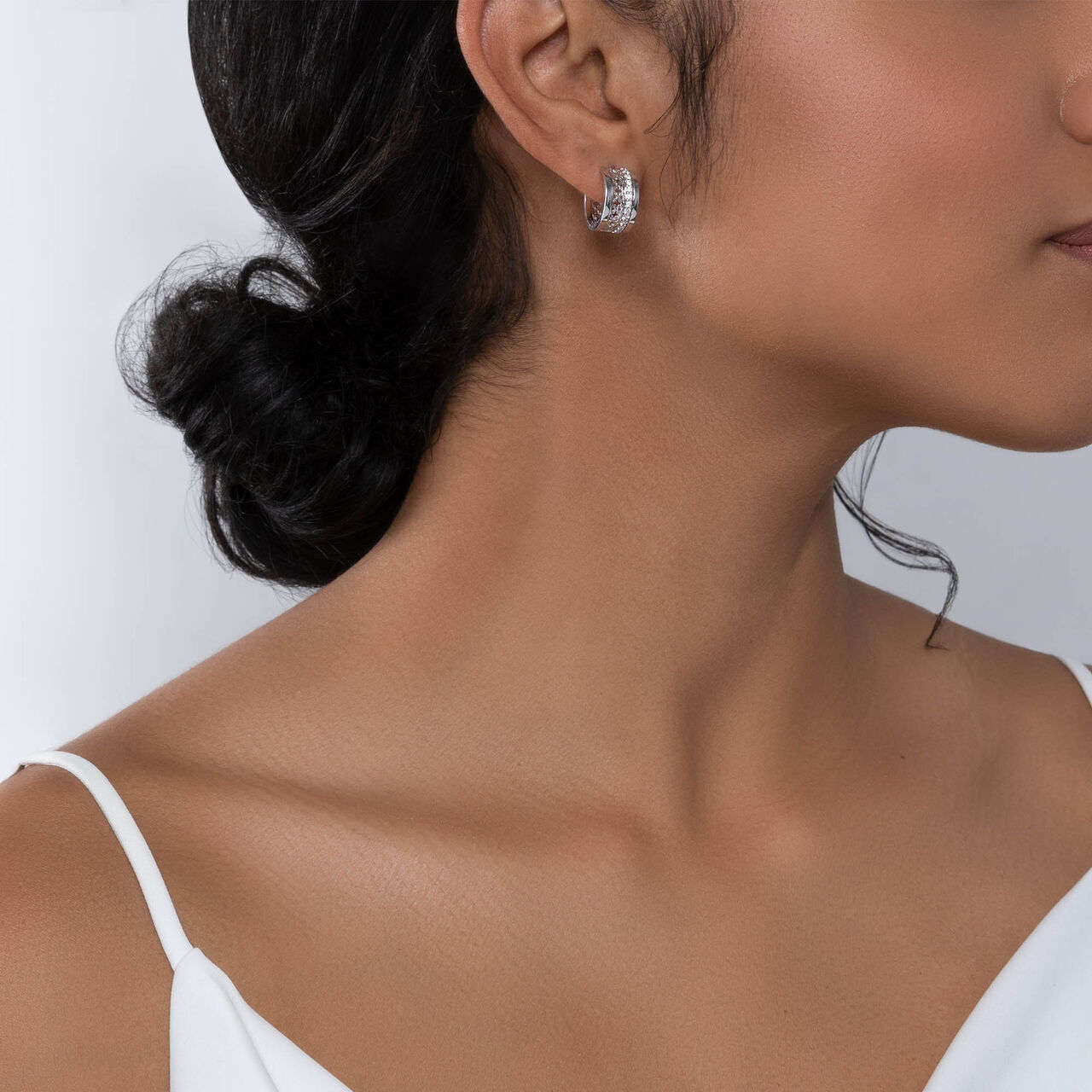 Diamond Huggie Earrings, White Gold image number 1