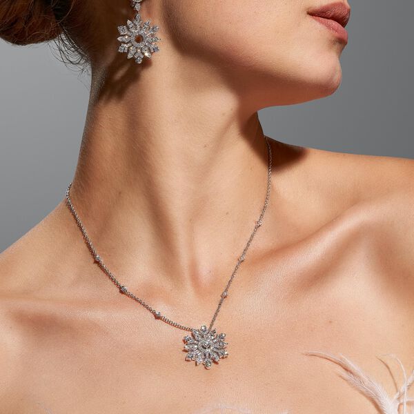 Pendentif en grand diamants