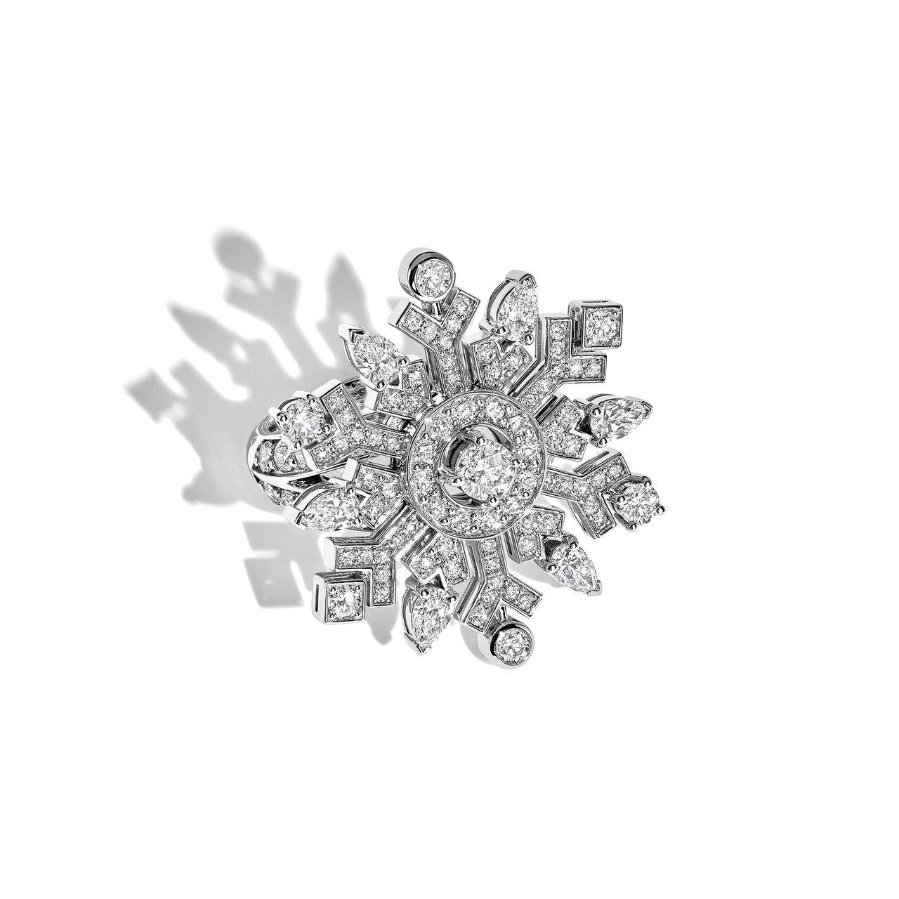 Diamond Split-Shank Ring image number 1